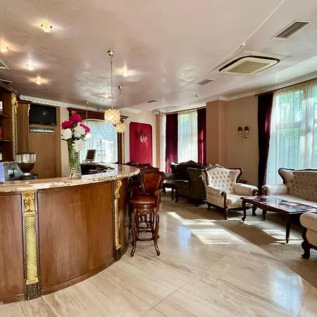 Kristel Hotel Saints Constantine and Helena