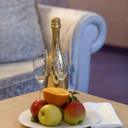 Hotell Kristel 4*