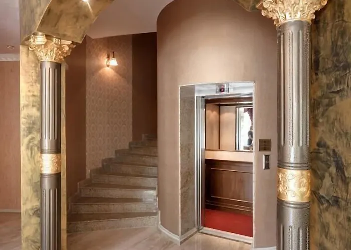 Kristel 4* Άγιος Κωνσταντίνος και Ελένη