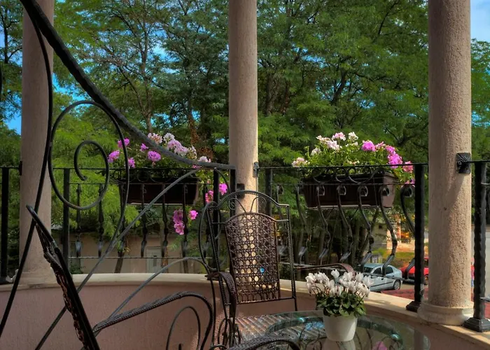 Ξενοδοχείο Kristel 4*