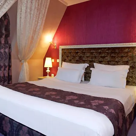 Kristel 4* سينتس قسطنطين وهيلينا