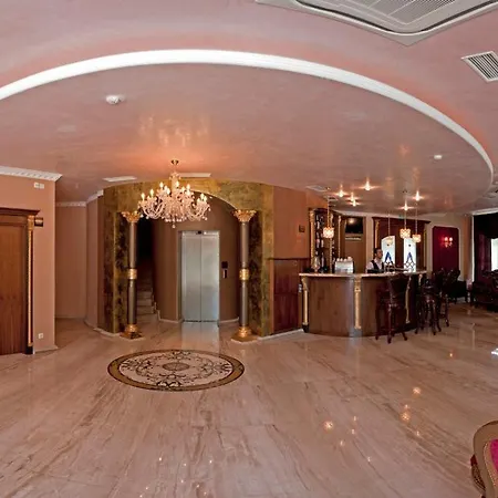 Hotel Kristel 4*