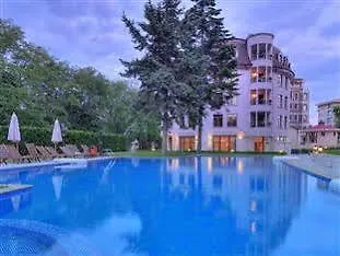 Kristel Hotel 4*