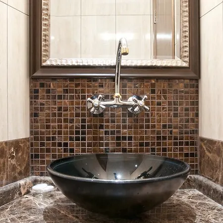 Hotel Kristel 4*