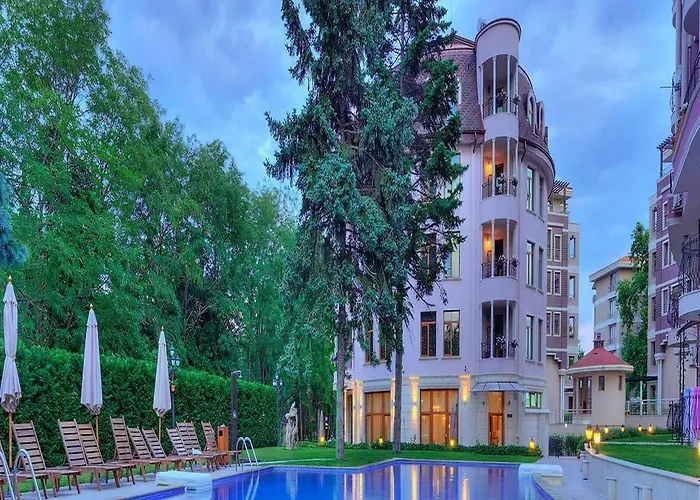 Kristel Hotel St Constantin et Helena